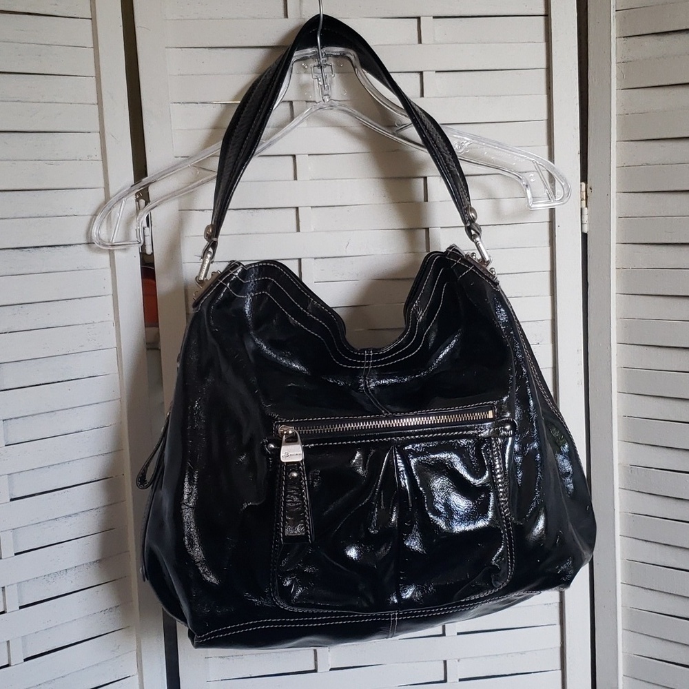 B. Makowsky Chic Black Patent Leather Handbag
